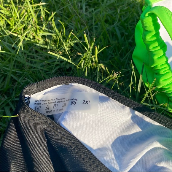 NEW SHEIN 2x swimsuit - Picture 5 of 6